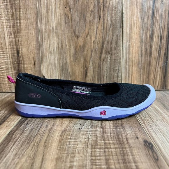 Keen Big Kids Moxie Flat Shoes Black Liberty Purple Slip On Mesh 1016339 Size 5 - Picture 1 of 8